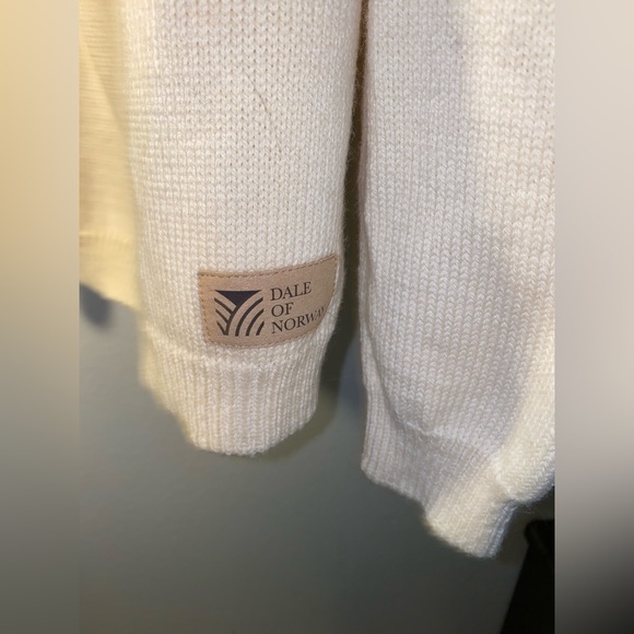 Dale of Norway women’s size XL 100% wool blue and cream sweater - Picture 5 of 6